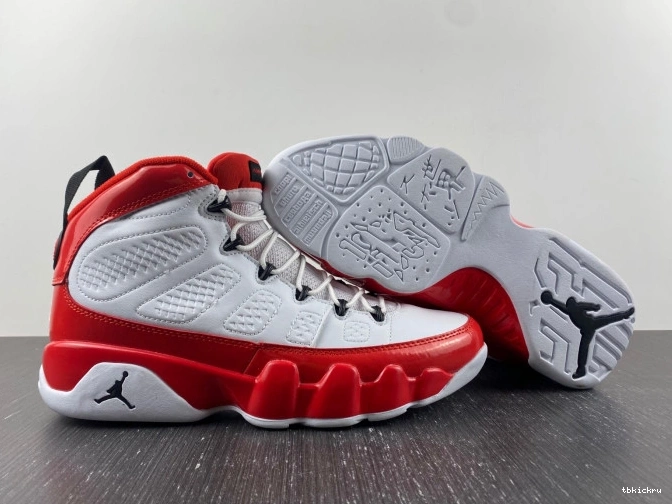 Reps TBK 9 302370-160 Jordan Red Air White Retro Gym 0807
